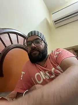 Arsh Loves Luv online show from 26, 12, 2024