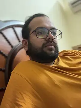 Arsh Loves Luv online show from 2, 1, 2025