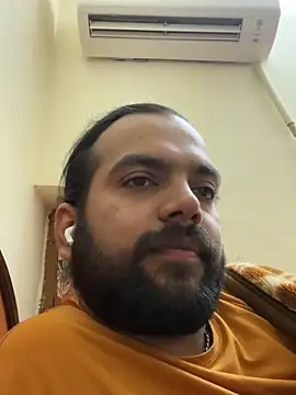 Arsh Loves Luv online show from 18, 12, 2024