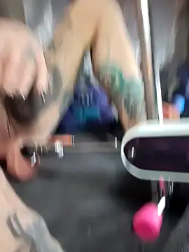 MommyMisfit online show from 23, 10, 2025