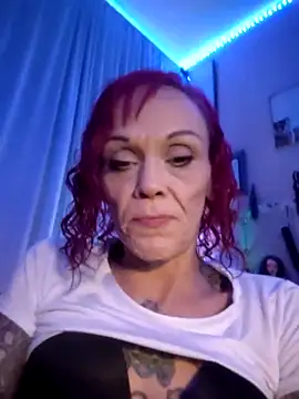 MommyMisfit online show from 19, 1, 2026