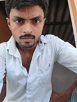 Snapshot of Suraj223kumar chatting on 4, 7, 2026 Suraj223kumar online show from 4, 7, 2026