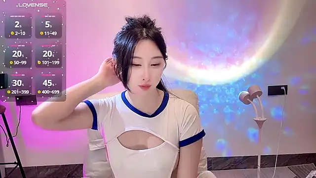 Amy-228 online show from 22, 3, 2025
