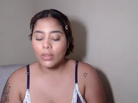 Snapshot of sexystrip02 chatting on 3, 6, 2026 sexystrip02 online show from 3, 6, 2026