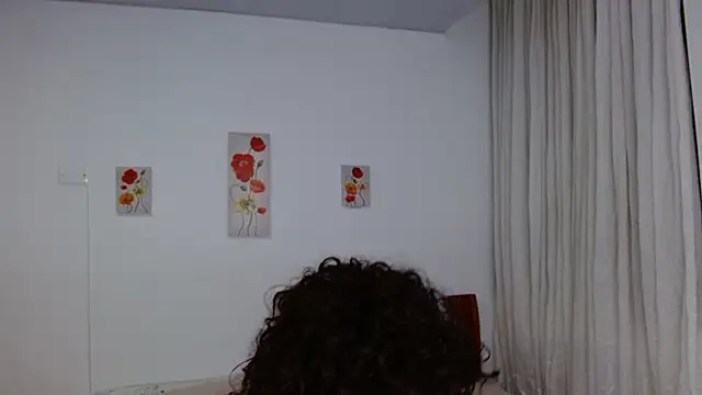 Snapshot of arianna_ros3 chatting on 22, 7, 2026 arianna ros3 online show from 22, 7, 2026