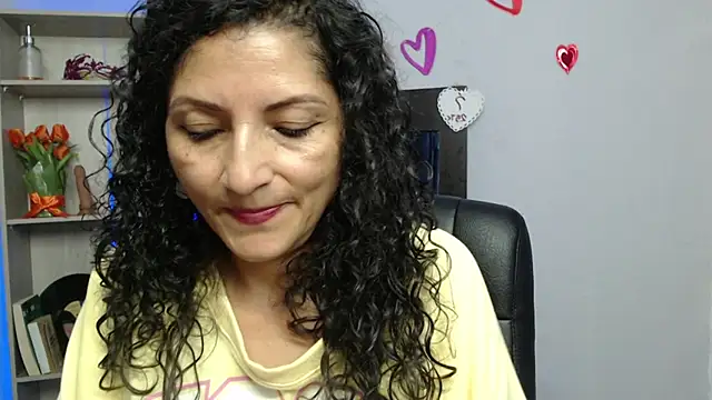 arianna ros3 online show from 2, 3, 2025