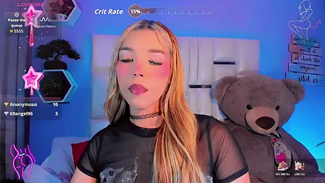 Snapshot of Aileen_18 chatting on 6, 11, 2025 Aileen 18 online show from 6, 11, 2025