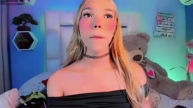 Snapshot of Aileen_18 chatting on 7, 11, 2025 Aileen 18 online show from 7, 11, 2025