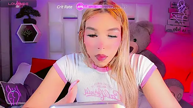 Snapshot of Aileen_18 chatting on 31, 1, 2025 Aileen 18 online show from 31, 1, 2025