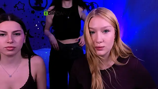 playful sophie online show from 5, 4, 2026