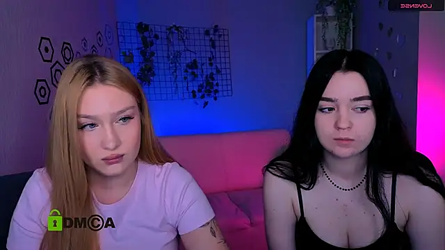 playful sophie online show from 18, 3, 2026