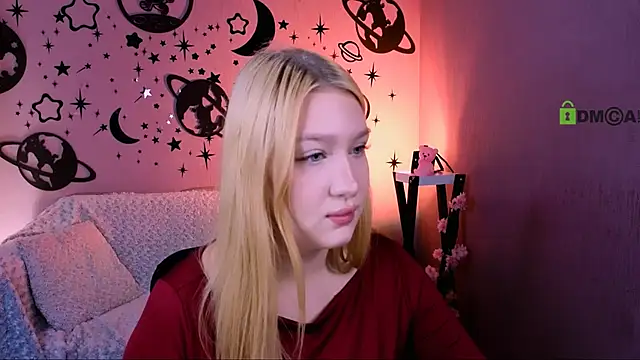 playful sophie online show from 8, 6, 2026