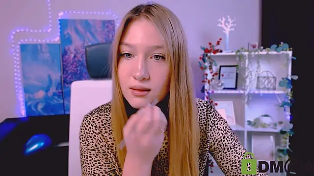 playful sophie online show from 20, 2, 2025