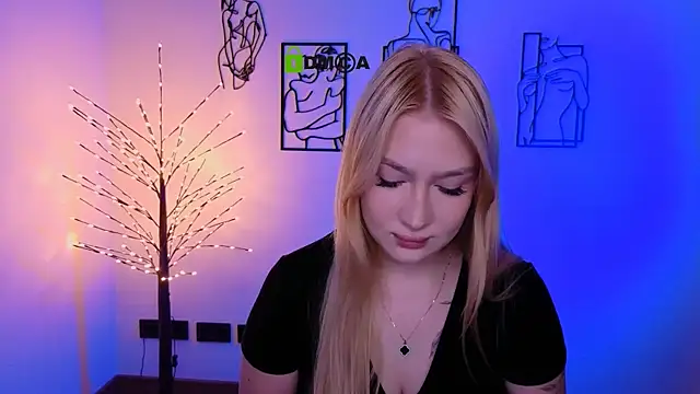 playful sophie online show from 17, 7, 2026