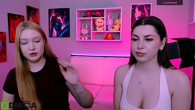 playful sophie online show from 1, 3, 2026