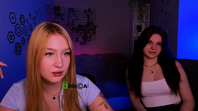 playful sophie online show from 25, 4, 2026