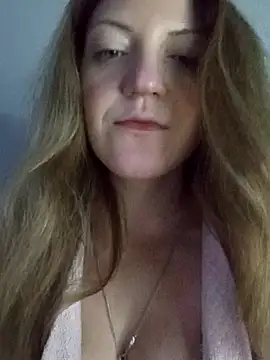 KattyLuuu online show from 22, 3, 2026