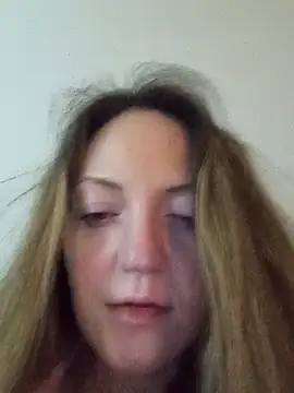 KattyLuuu online show from 19, 3, 2026