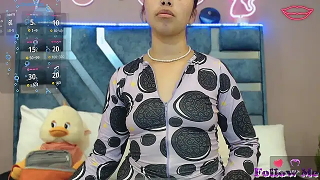 Roxan Fox- online show from 2, 12, 2025