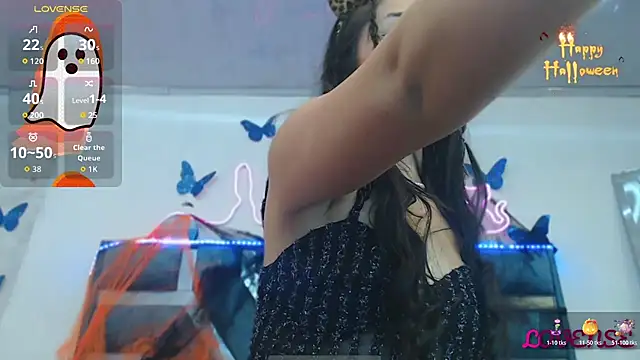 Roxan Fox- online show from 28, 10, 2025