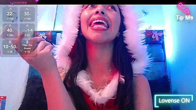 Snapshot of Roxan_Fox- chatting on 31, 12, 2024 Roxan Fox- online show from 31, 12, 2024