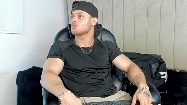 Snapshot of jeicob_gagnon chatting on 30, 10, 2025 jeicob gagnon online show from 30, 10, 2025