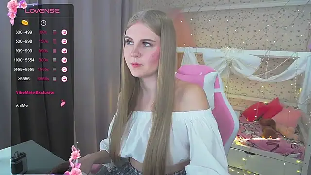 Miss Esmiie online show from 28, 12, 2024