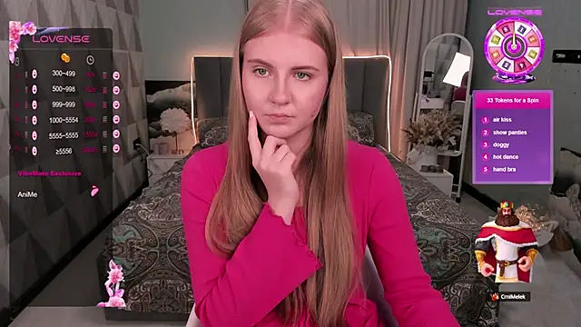 Miss Esmiie online show from 4, 2, 2025