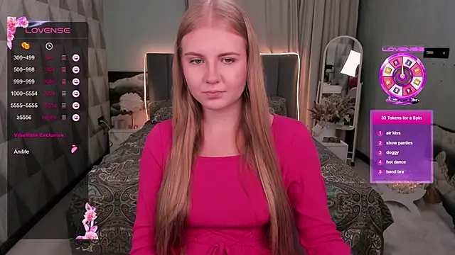 Miss Esmiie online show from 4, 2, 2025