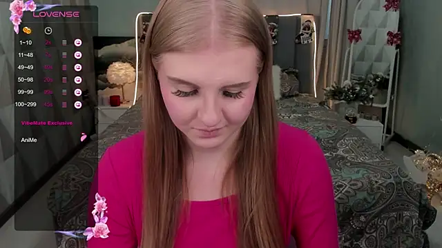 Miss Esmiie online show from 25, 12, 2024