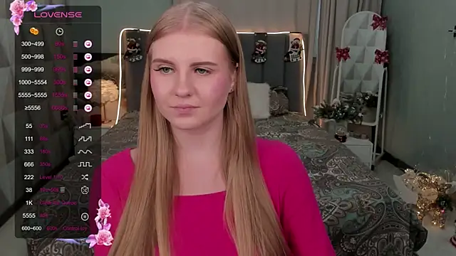 Miss Esmiie online show from 25, 12, 2024