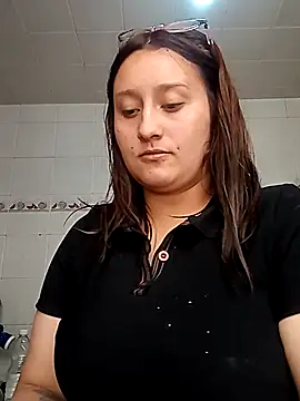Snapshot of hanna_sky1 chatting on 23, 10, 2025 hanna sky1 online show from 23, 10, 2025
