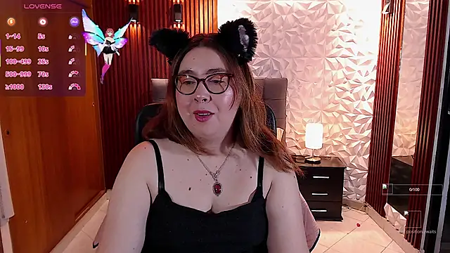 Snapshot of chloe_prg chatting on 19, 9, 2025 chloe prg online show from 19, 9, 2025