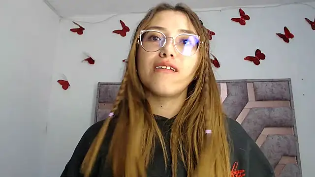 Snapshot of Anny_Fox- chatting on 25, 9, 2025 Anny Fox- online show from 25, 9, 2025