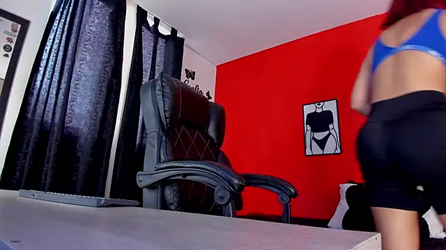 Snapshot of Keiny-Rave chatting on 15, 10, 2025 Keiny-Rave online show from 15, 10, 2025