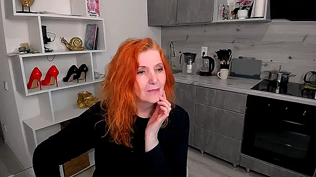 Snapshot of Fire-Fox-One chatting on 11, 5, 2026 Fire-Fox-One online show from 11, 5, 2026
