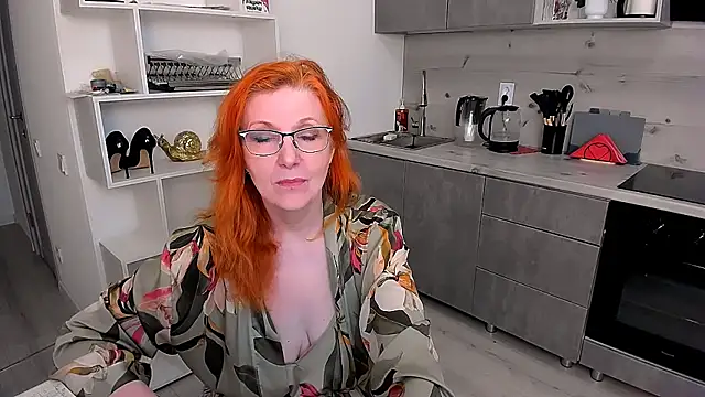 Snapshot of Fire-Fox-One chatting on 9, 5, 2026 Fire-Fox-One online show from 9, 5, 2026
