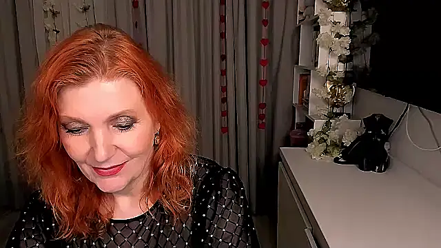 Fire-Fox-One online show from 30, 11, 2025