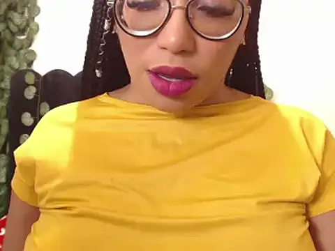 AmyBriiggs online show from 4, 11, 2025