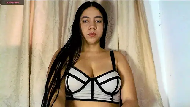 Katherin Carter  online show from 18, 2, 2025