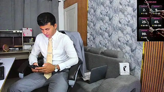 Hideintheoffice online show from 10, 2, 2026