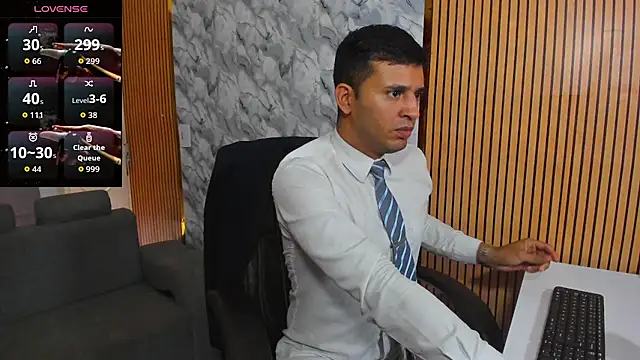 Hideintheoffice online show from 19, 12, 2025