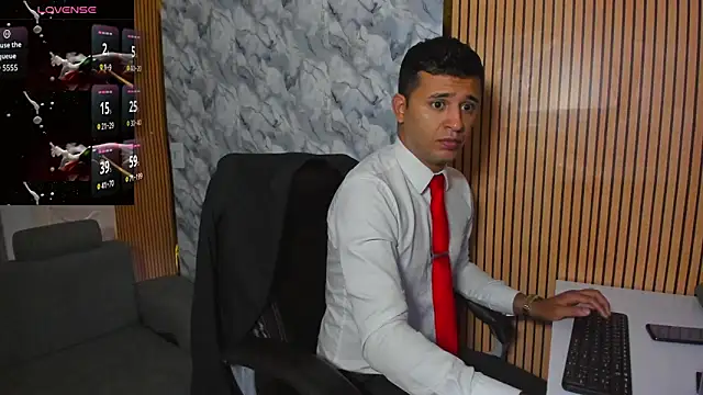 Hideintheoffice online show from 17, 12, 2025