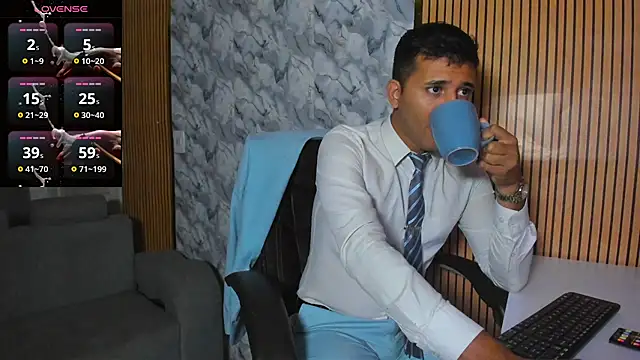 Hideintheoffice online show from 15, 12, 2025