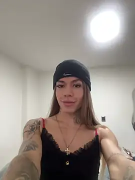 Snapshot of Camillesanto chatting on 13, 3, 2025 Camillesanto online show from 13, 3, 2025