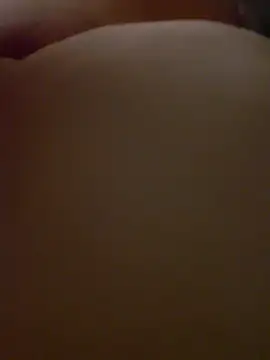 JuicyFuckinPussy online show from 3, 2, 2025