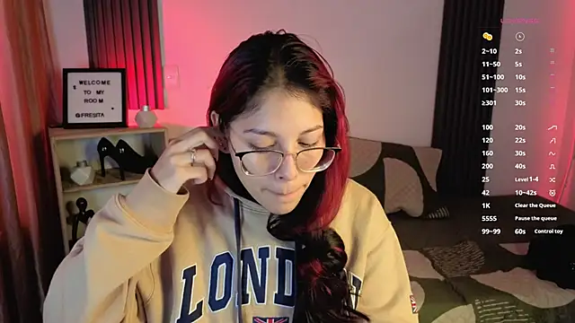 Fresita Rosita online show from 17, 9, 2025