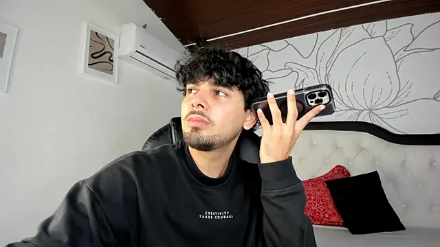 Samir bear online show from 23, 5, 2026