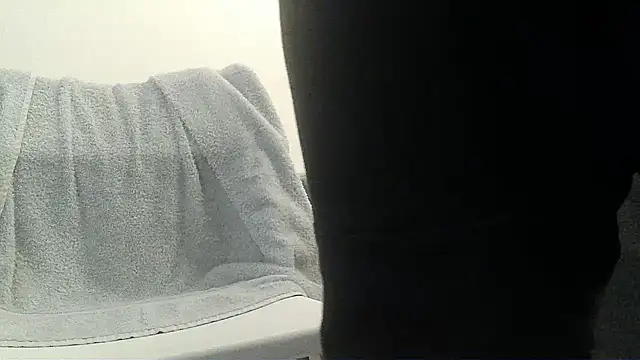 teek1234 1 online show from 22, 1, 2025