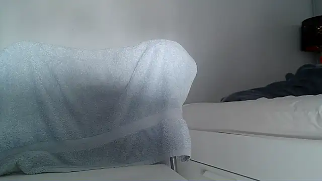 teek1234 1 online show from 24, 1, 2025